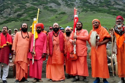 Annual Amarnath Yatra Culminates on Raksha Bandhan as Chhari Mubarak Reaches Holy Cave for Special Rituals