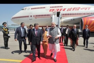 PM Modi Lands in Tashkent on High-Stakes Central Asia Tour: President Mirziyoyev Extends Special Airport Welcome