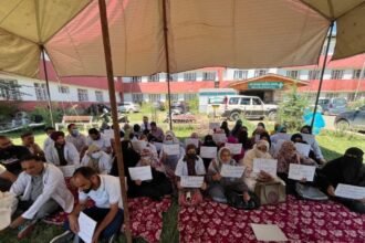 NHM Employees Begin 72-Hour Strike Across J&K Over Pay Parity, Job Security